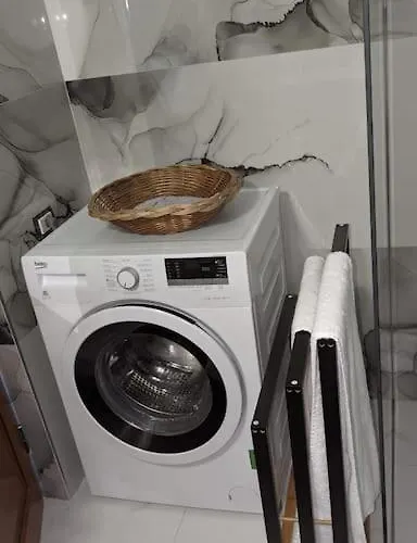 Spacious Modern Close To Centre - Rruga At Zef Valentini, Block 20, 2nd Floor * Tirana